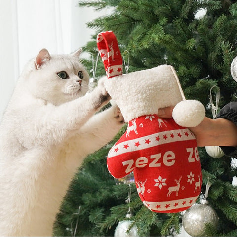 ZEZE Christmas Sock or Glove Catnip filled Cat Toy - Pets Villa