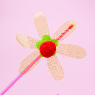 Lightweight Fluttering Cat Teaser – Interactive Play for Indoor Cats