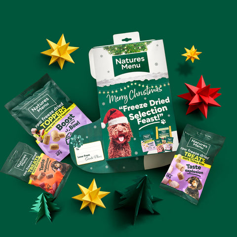 Front image of NATURES MENU Freeze Dried Selection Feast - Pets Villa. 