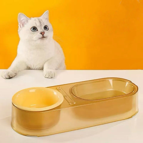 Image of a cat by SOFT ZOO Chubby Mixing Spoon and Bowl Set - Pets Villa. 