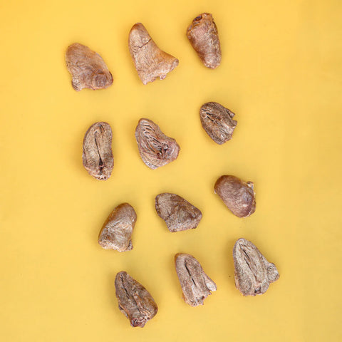 Individual pieces of WAITA Freeze Dried Chicken Hearts 40g - Pets Villa. 