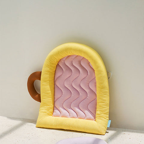 Front image of ZEZE Coolism Toast Pet Cooling Mat - Pets Villa. 