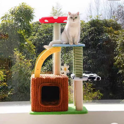 Front image of ZEZE Farm Super Farm Cat Condo - Pets Villa. 