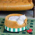 Image of a cat in a half open ZEZE Yummy Apple Pie Pet House - Pets Villa.