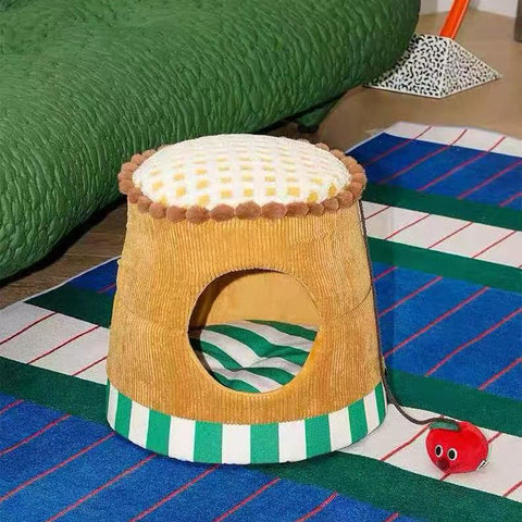 Product image of ZEZE Yummy Apple Pie Pet House  - Pets Villa.