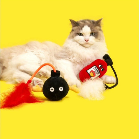 PURLAB Fire Extinguisher or Bomb Catnip Toys - Pets Villa