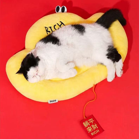 ZEZE Fortune Gold Ingot Pet Bed - Pets Villa