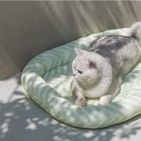 ZEZE Ice Silk Cool Bed - Pets Villa