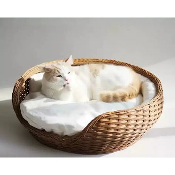 CATS CITY Round Rattan Pet Bed