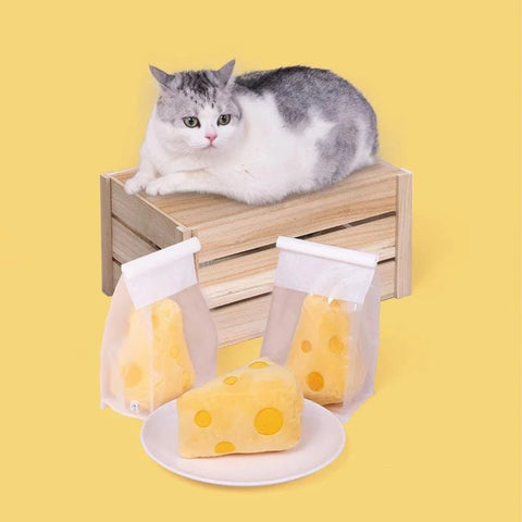 PURLAB Cheese Cat Toy With Catnip