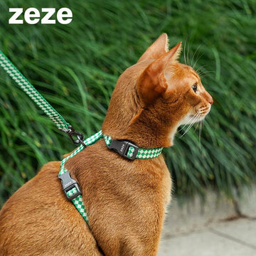 ZEZE Checked Cat Harness & Lead