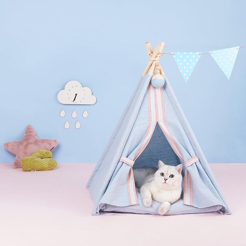 https://petsvilla.co.uk/cdn/shop/products/zeze-nordic-style-teepee-pet-tent-197230_1024x1024.jpg?v=1701877833