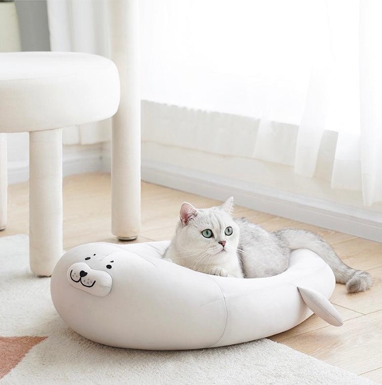 ZEZE Seal Pet Bed - Pets Villa